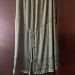 Soft Surroundings skirt M